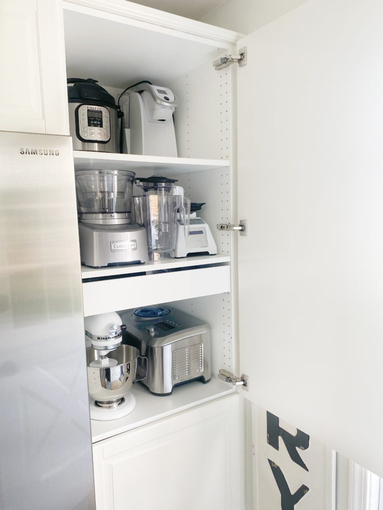 Maximize Space: Smart Ways to Store Your Kitchen Appliances缩略图