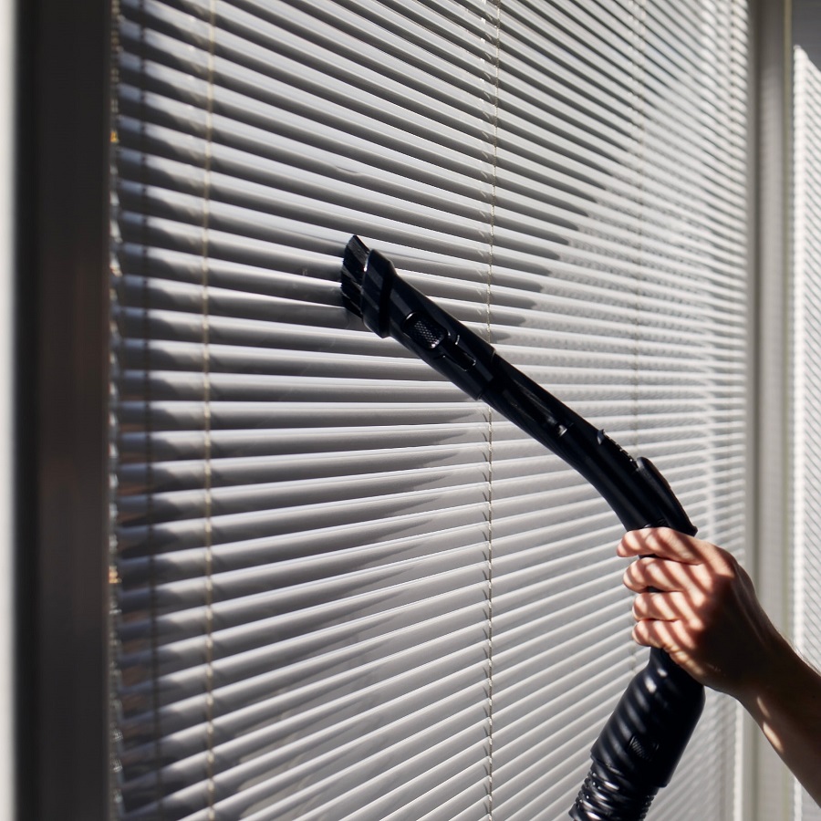 easiest way to clean blinds