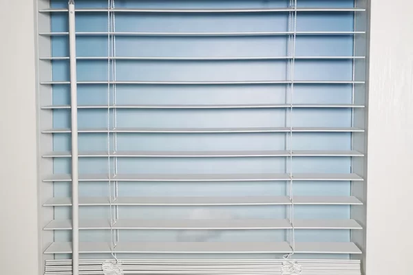 how to clean venetian blinds