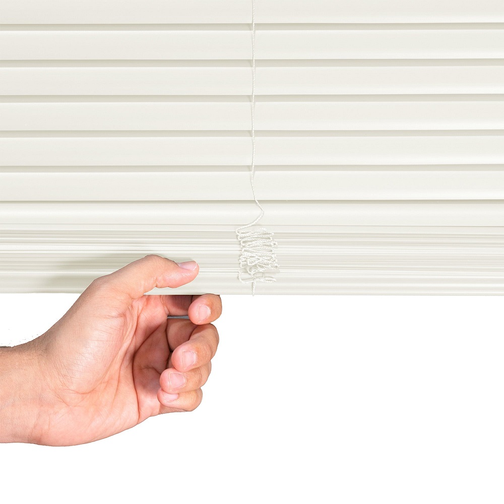 how to put blinds down without string