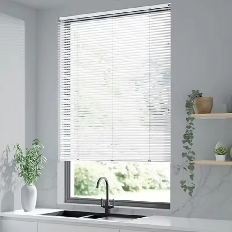 how to clean blinds in the tub