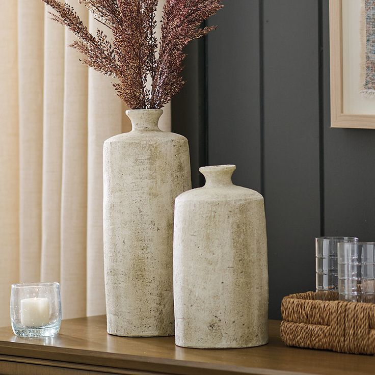Flower vase