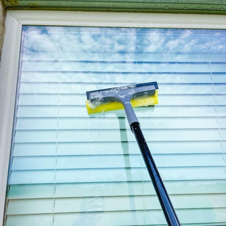 best way to clean mini blinds