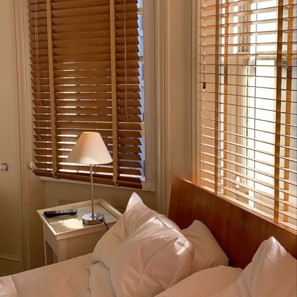 brown mini blinds