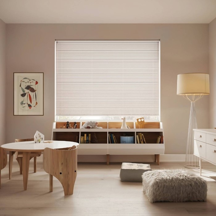 metal mini blinds