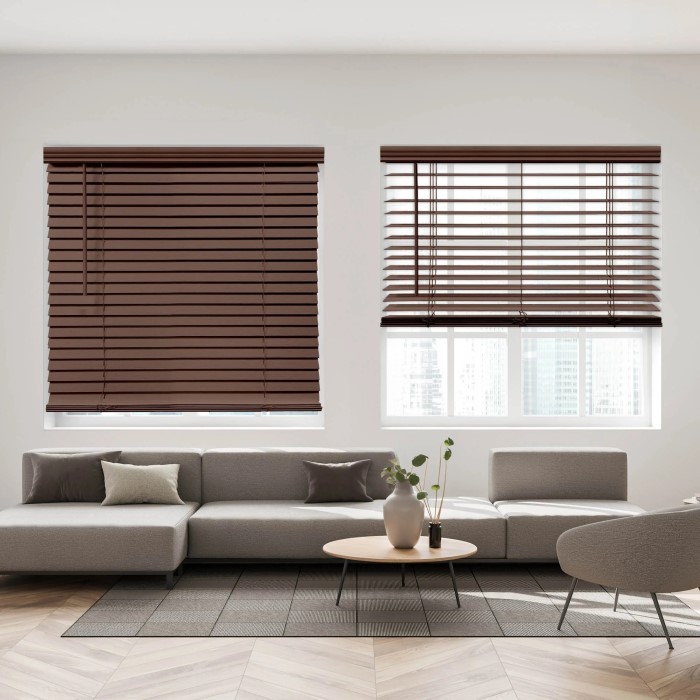 wood mini blinds