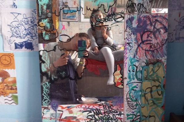 mirror spray paint