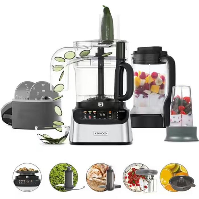 difference between blender and food processor