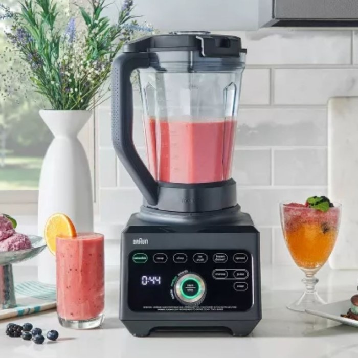 difference between blender and food processor