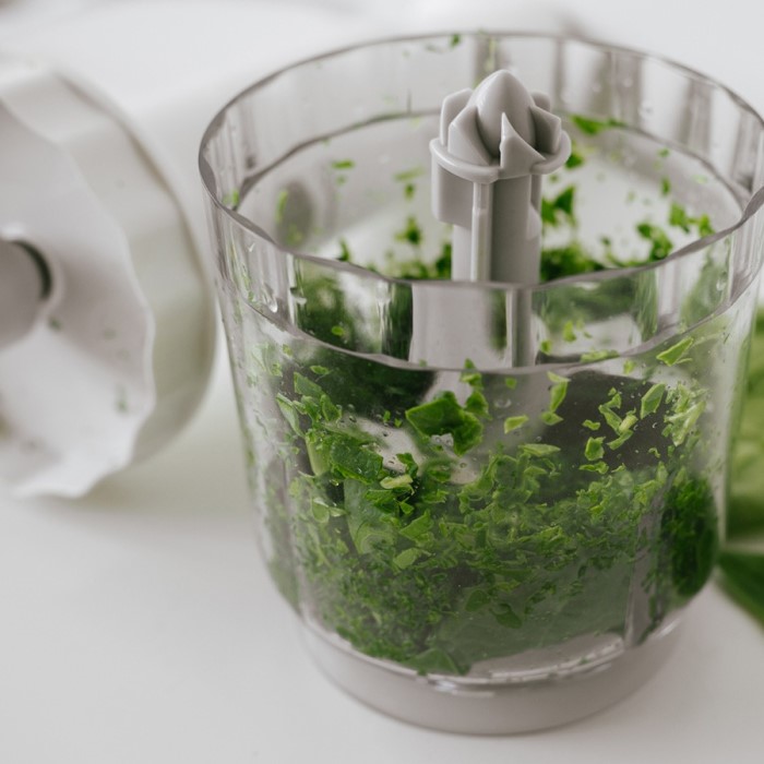 difference between blender and food processor