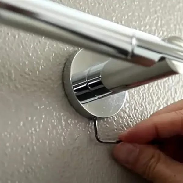 how to remove towel bar