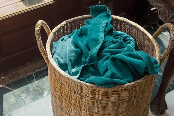 can you get herpes from a towel