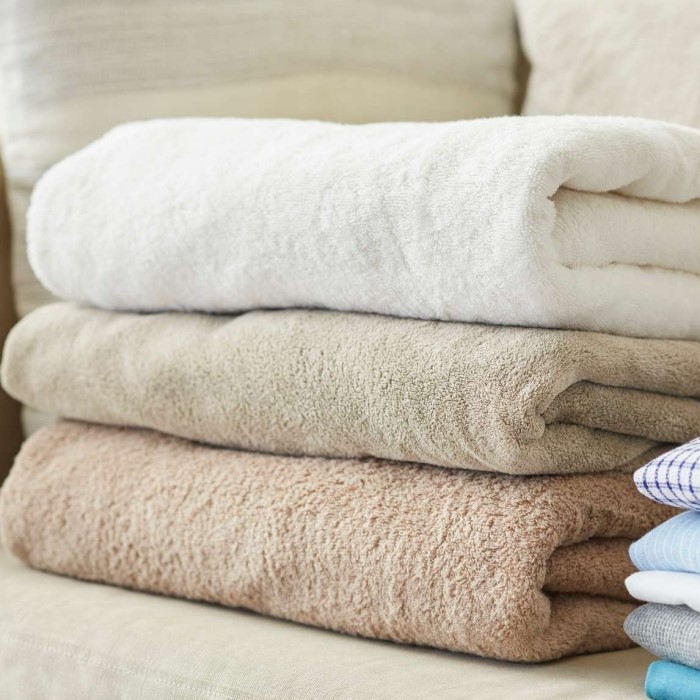 can you get herpes from a towel