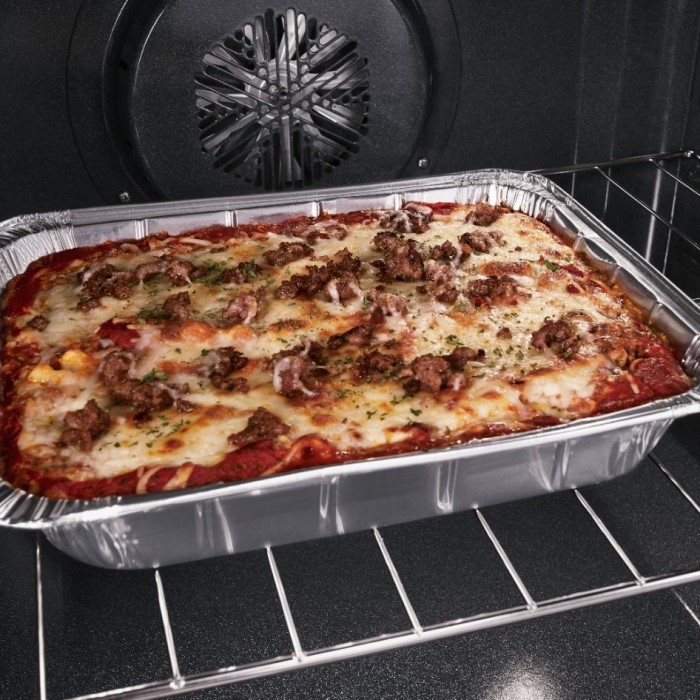 can you microwave aluminum tray
