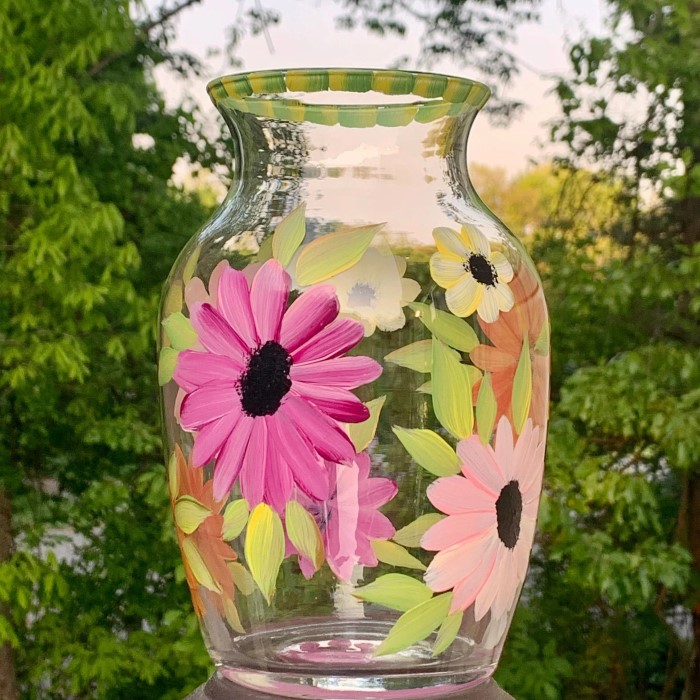 glass flower vase