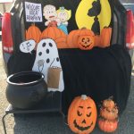 peanuts halloween decor