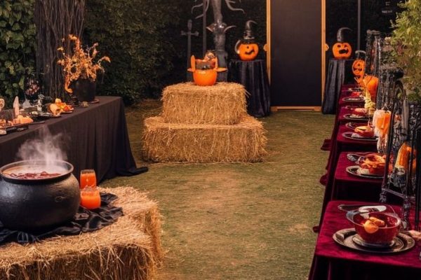 halloween party decor