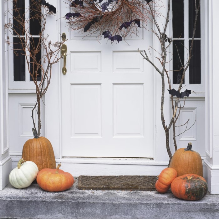 how to decorate for halloween
