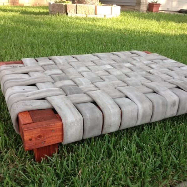 outdoor dog bed