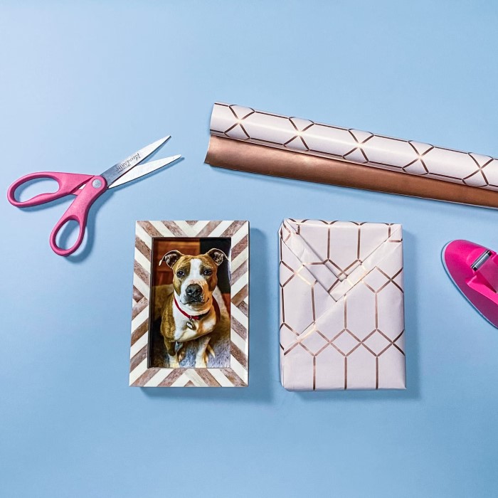 how to wrap a picture frame