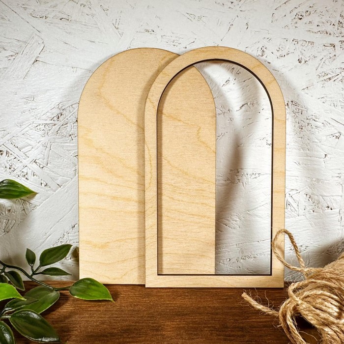 arch picture frame