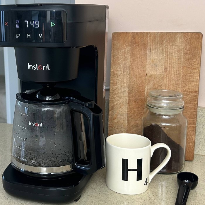 can you put instant coffee in a coffee maker