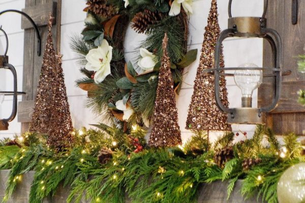rustic christmas mantel decor