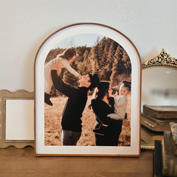 arch picture frame