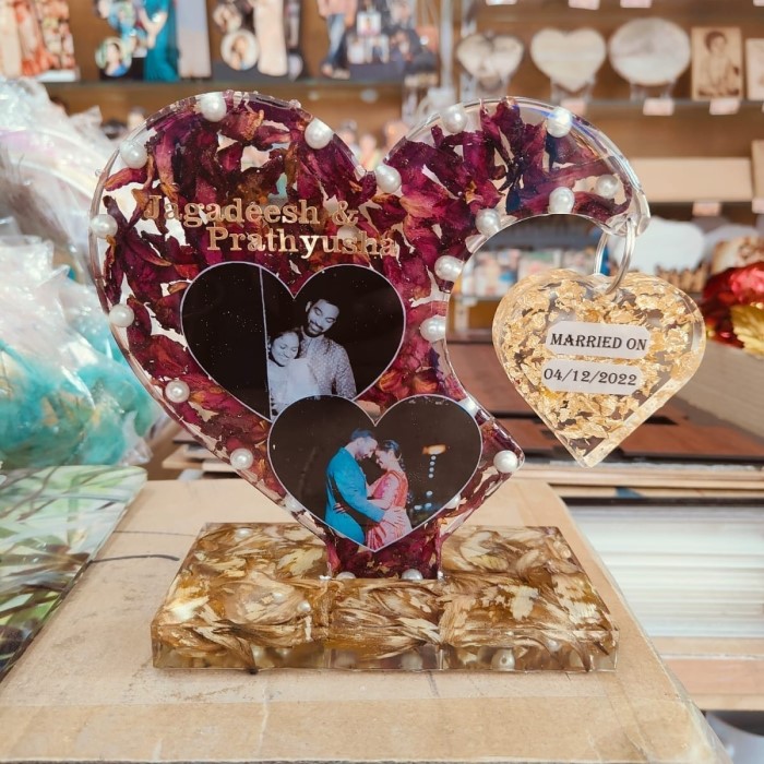 heart picture frame