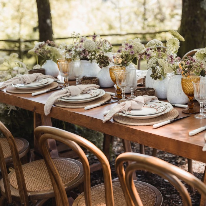 rustic boho wedding table decor