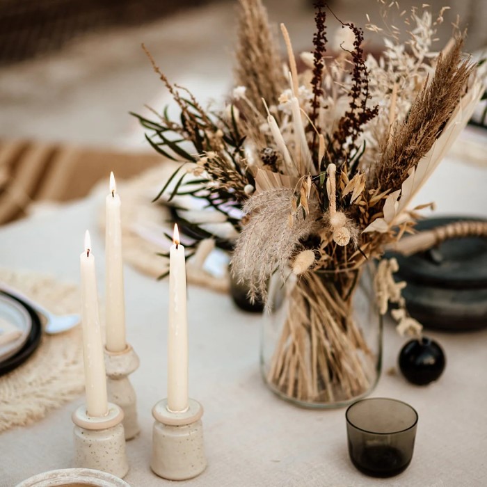 rustic boho wedding table decor