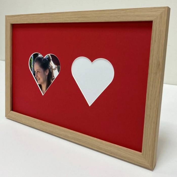 heart picture frame